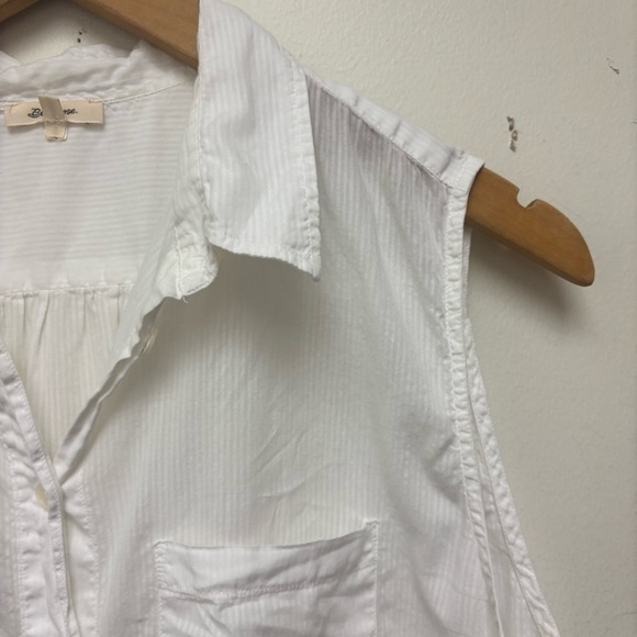 Bellerose Sleeveless Button Front Blouse - Picture 4 of 11